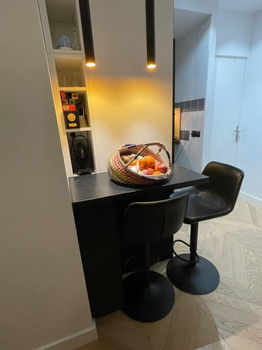 Luxe Cosy Appart Au Parc Monceau Παρίσι Εξωτερικό φωτογραφία